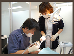 プラーザ駅前歯科　治療スペース